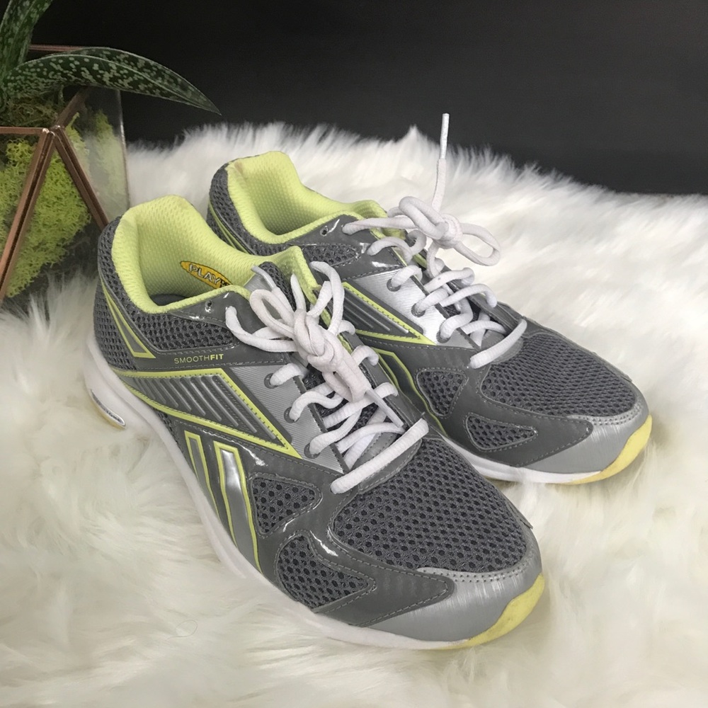 👟 NWOT Women’s Reebok Sneakers